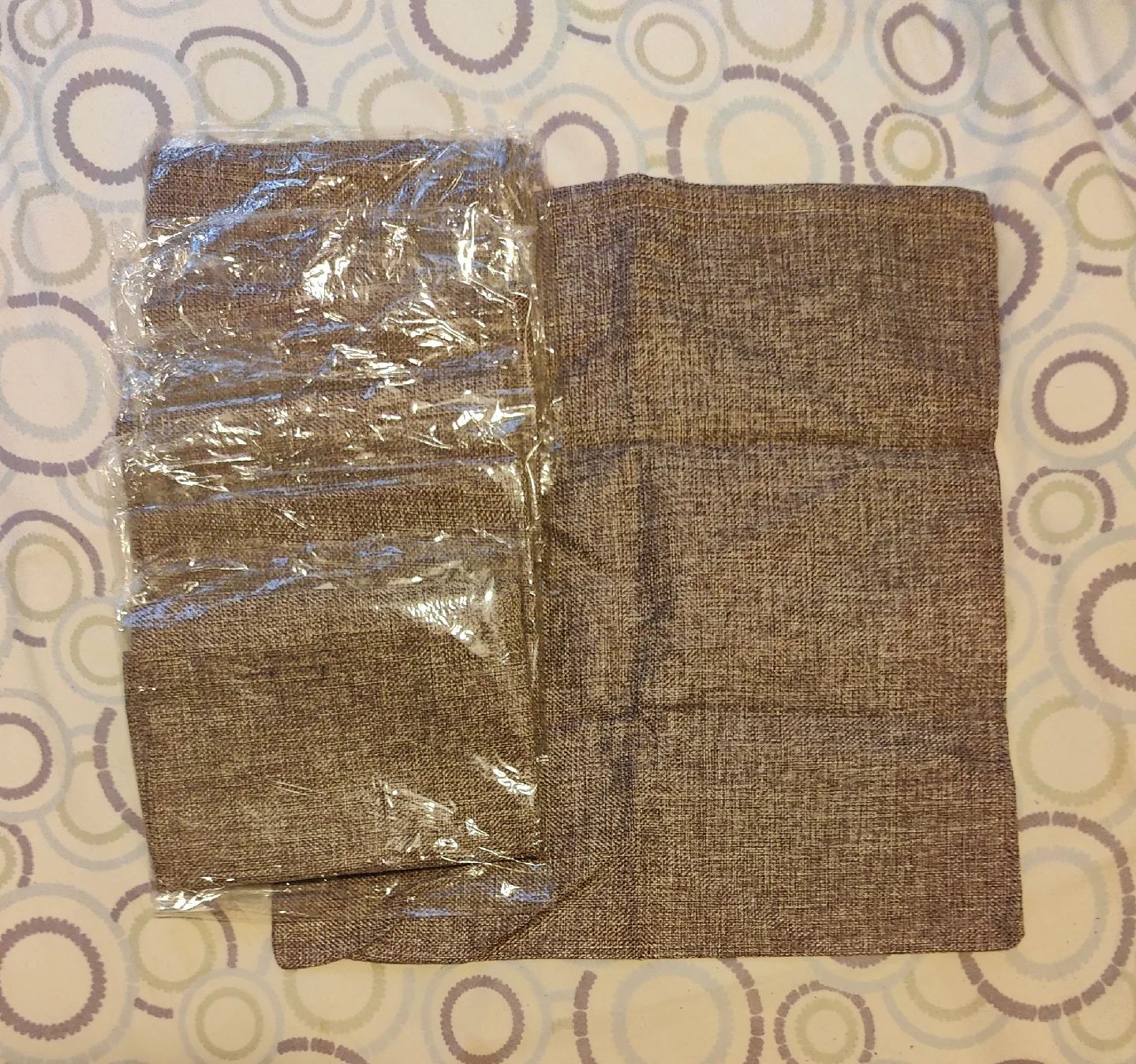 Cushion covers image indicator(2)