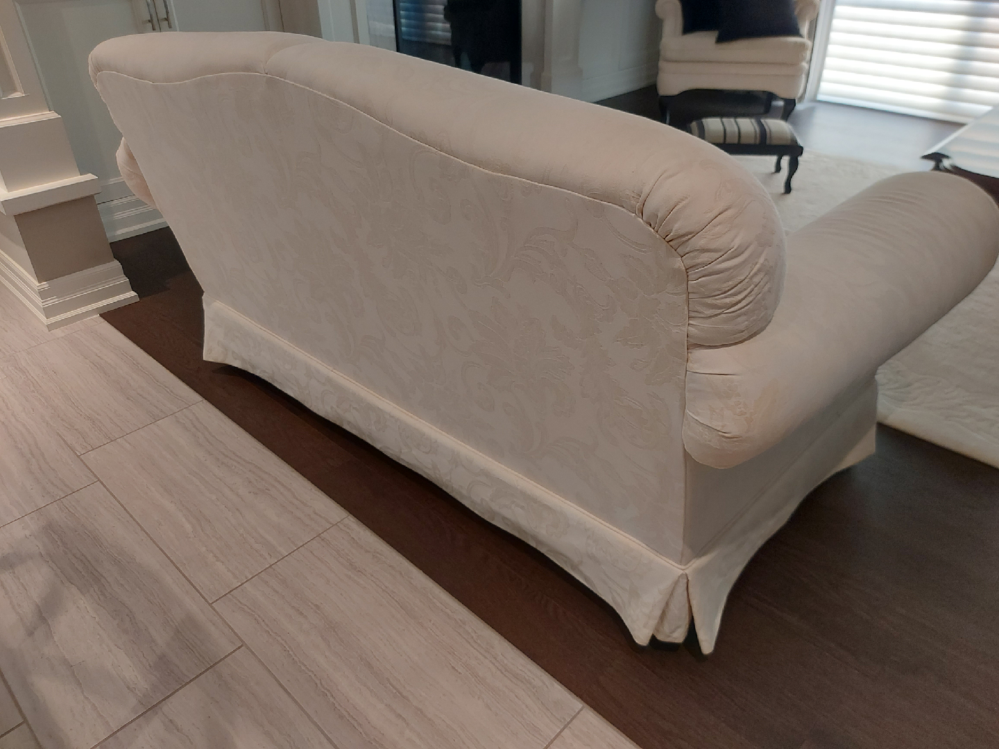 Loveseat Sofa - Ivory/Off-White - photo 3