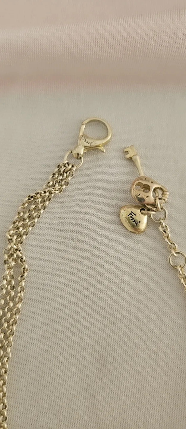 Fossil Silver Tone Medallion Pendant Necklace thumbnail