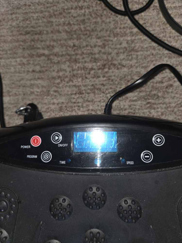 Vibration Plate Exercise Machine - photo 2