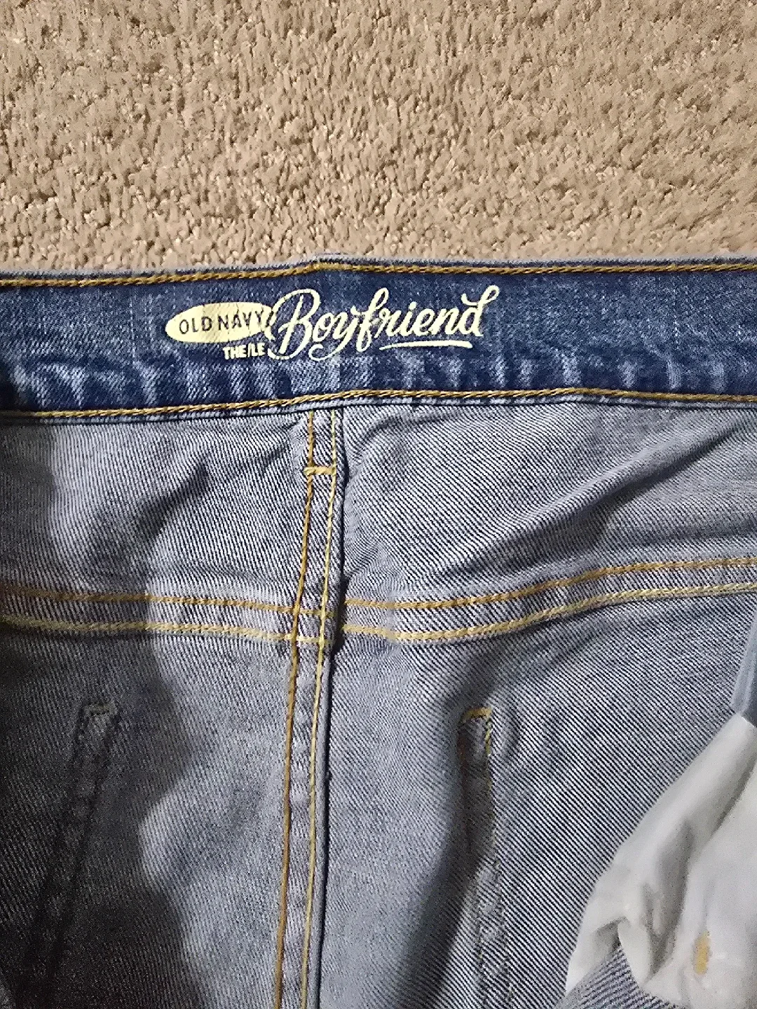 Old Navy "The LE Boyfriend" Jeans - Size 12 Regular image indicator(2)