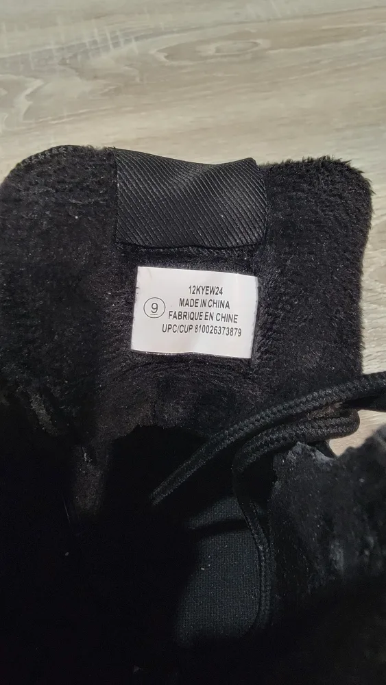 MeXX Black Winter Boots - Size 9 image indicator(3)