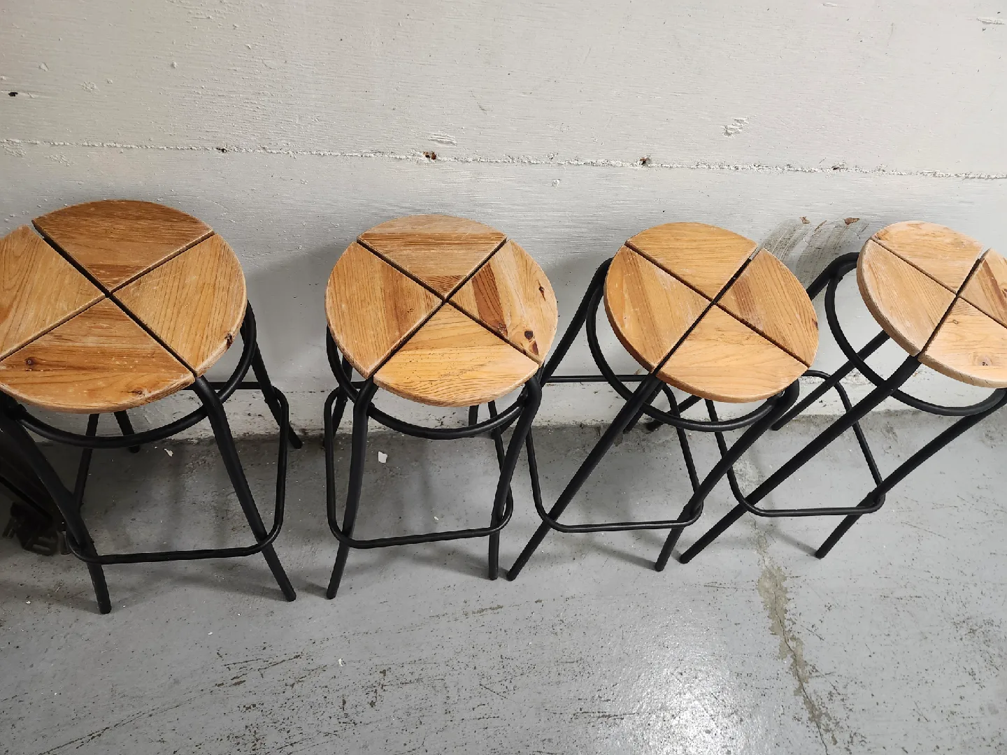 Set of 4 Bar Stools image indicator(2)
