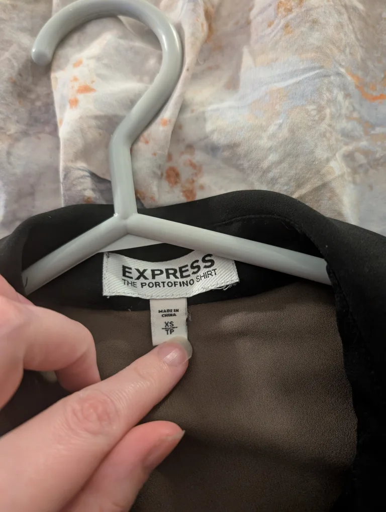 Express The Portofino Shirt - Size XS image indicator(3)