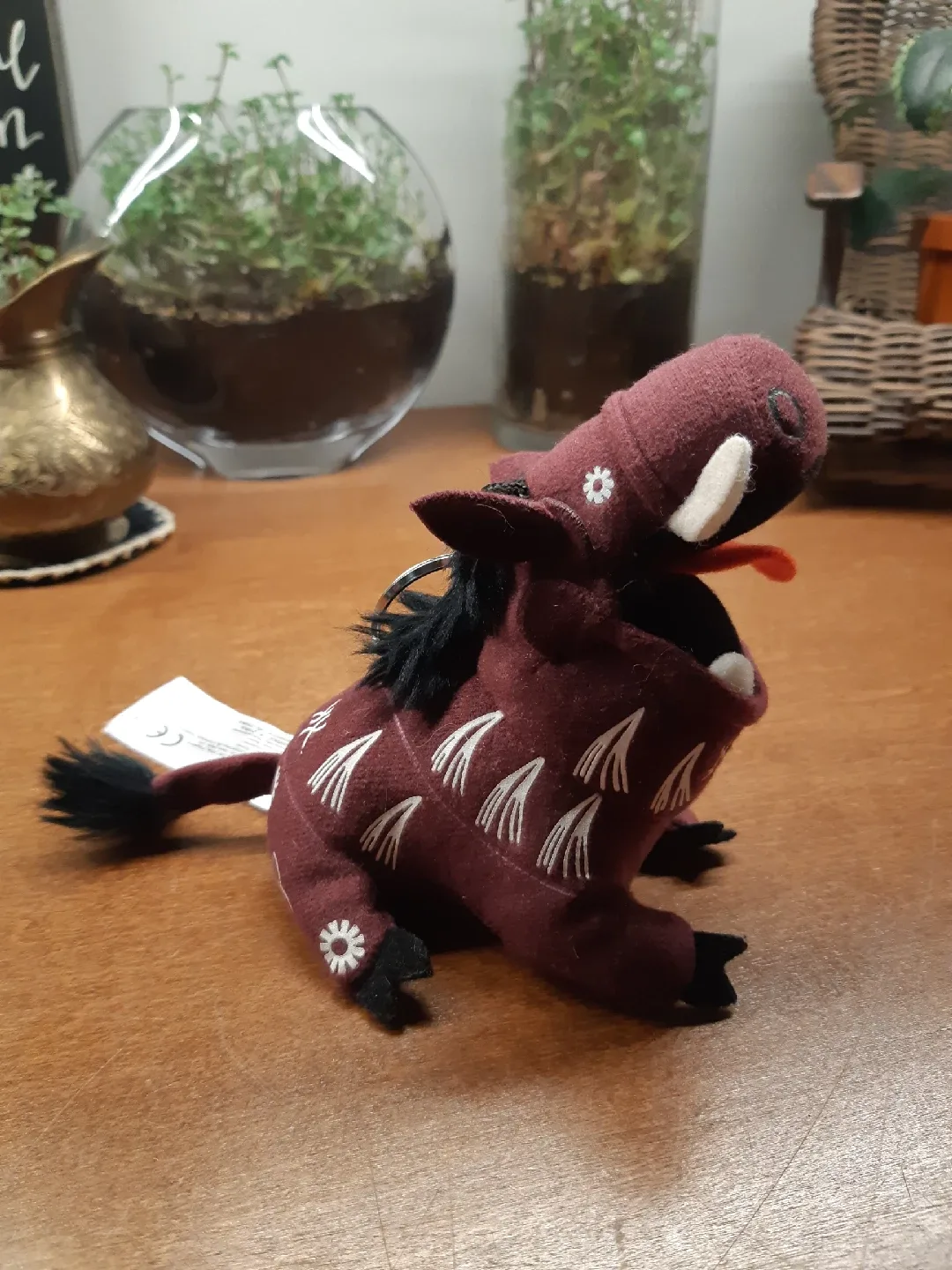 Walt Disney Lion King Pumba Keychain image indicator(8)