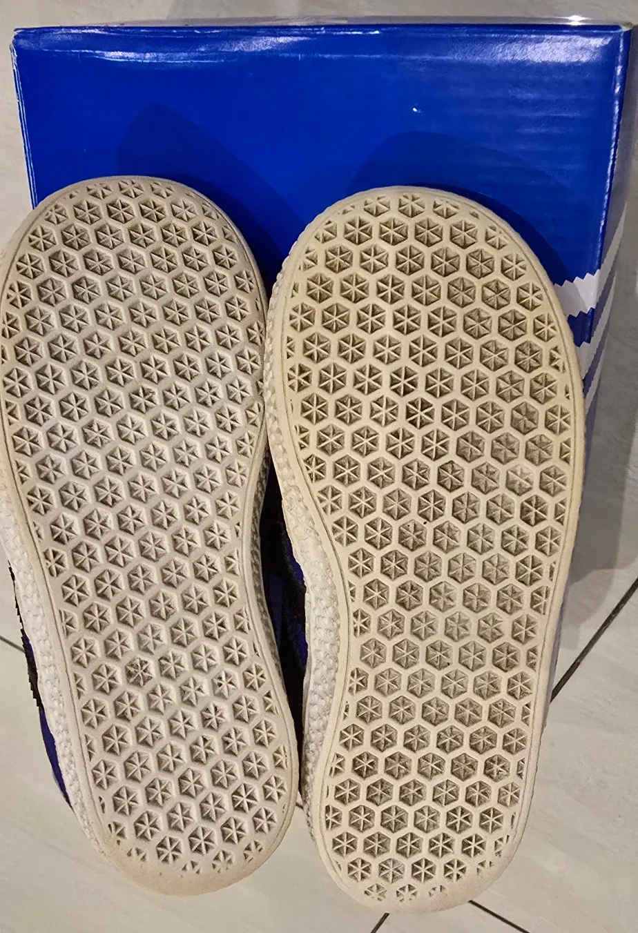 Cute Adidas Blue Suede Gazelle Shoes! - Size 7 Kids image indicator(7)