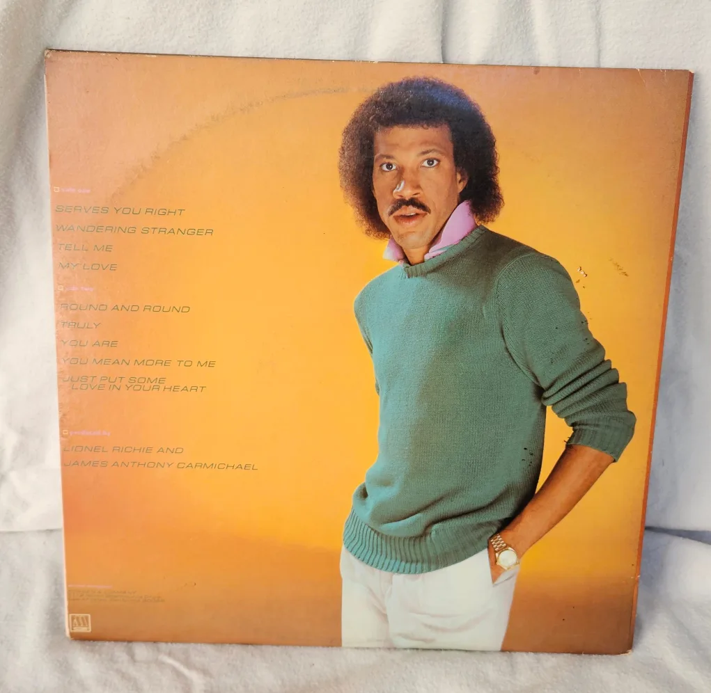 Lionel Richie Original 1982 Gatefold Vinyl LP image indicator(2)