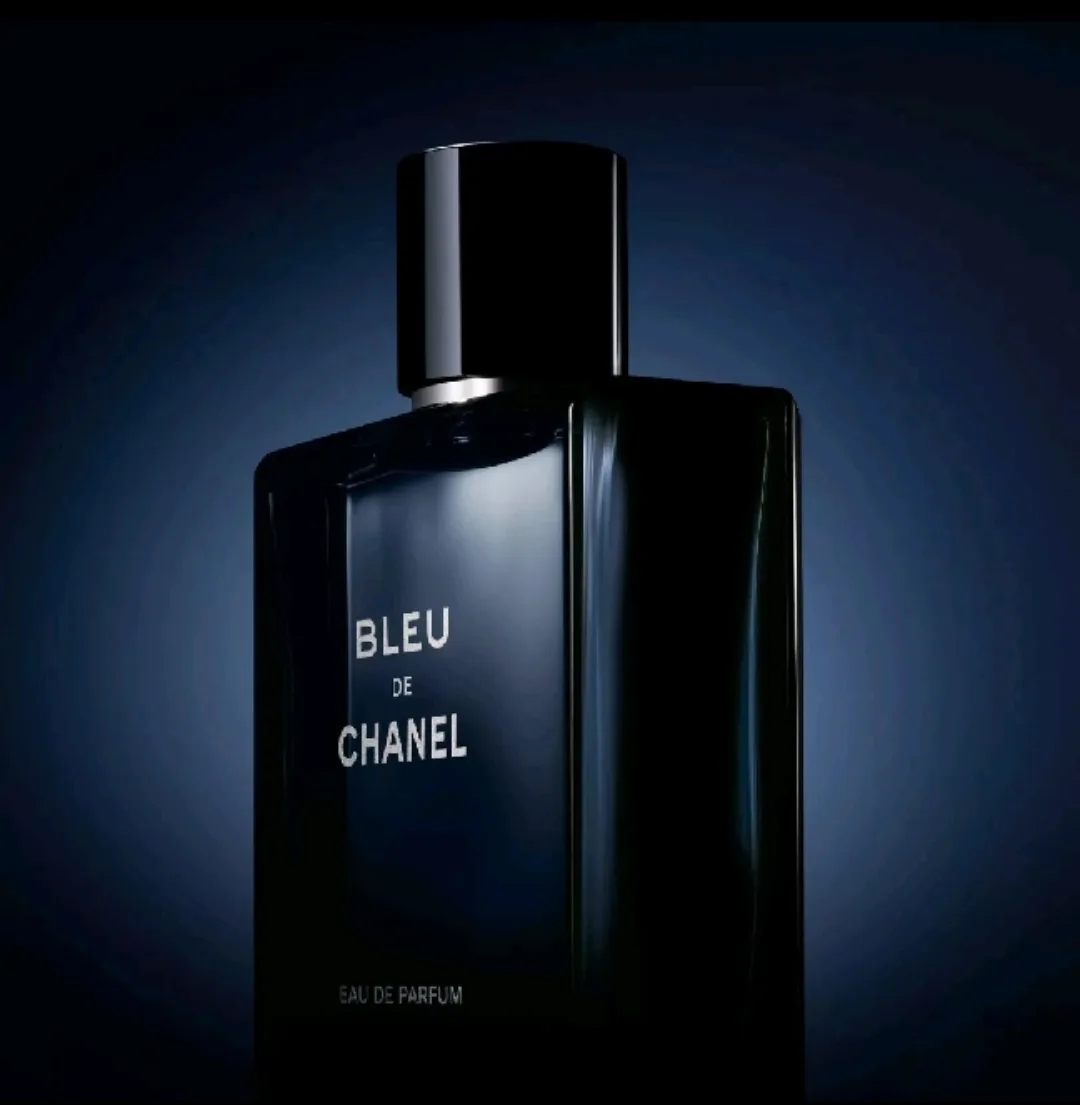 Bleu de Chanel Paris Parfum image indicator(2)