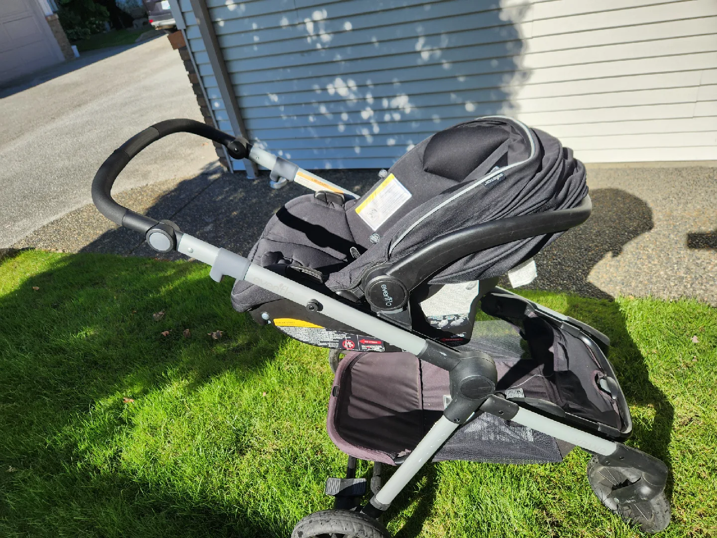 Evenflo Pivot Xpand Modular Travel System image indicator(4)