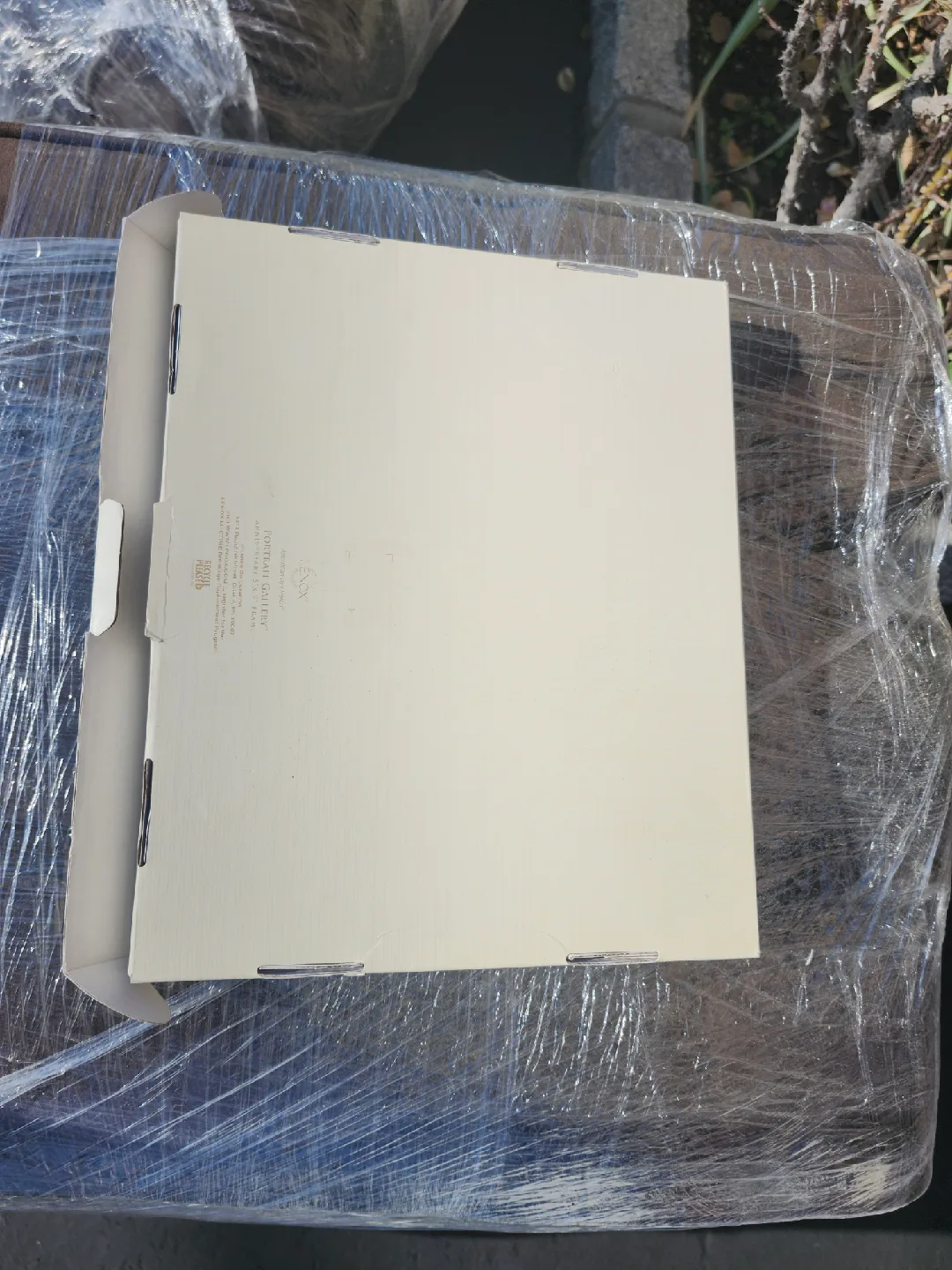 Lenox Portrait Gallery Anniversary Frame - New in Box image indicator(3)