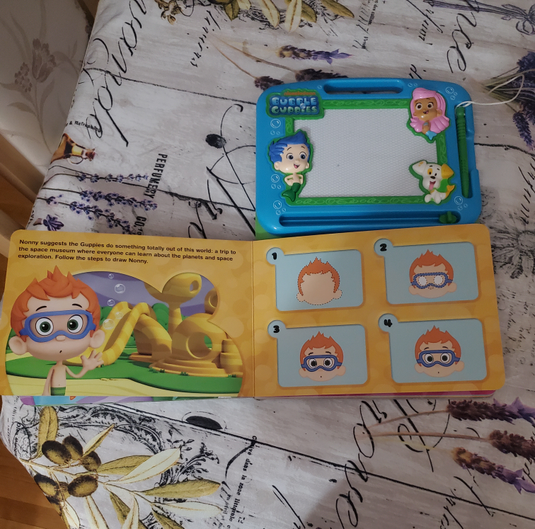 Bubble Guppies Magnetic Drawing Board & Book - photo 3