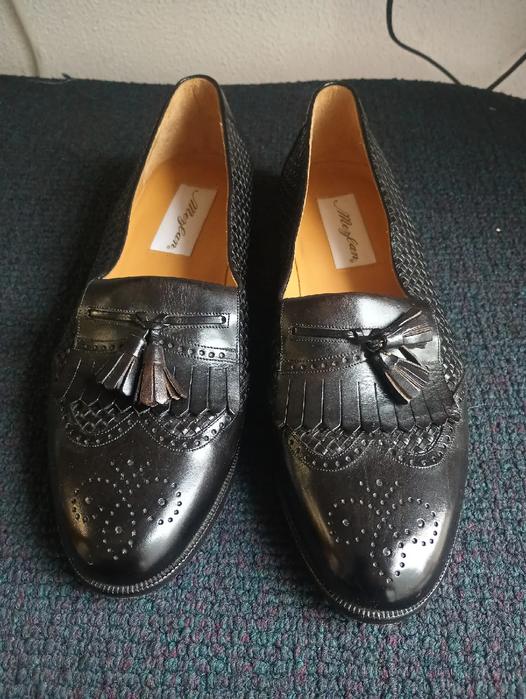Meylan Black Leather Loafers size 9 man image indicator(3)