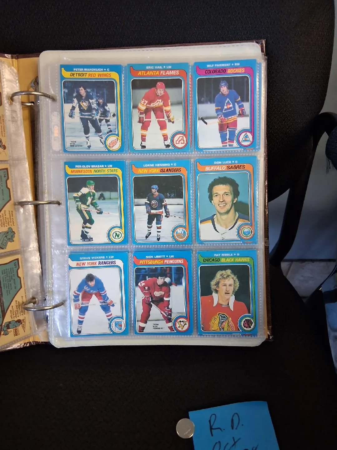 Vintage Hockey Cards Collection image indicator(6)