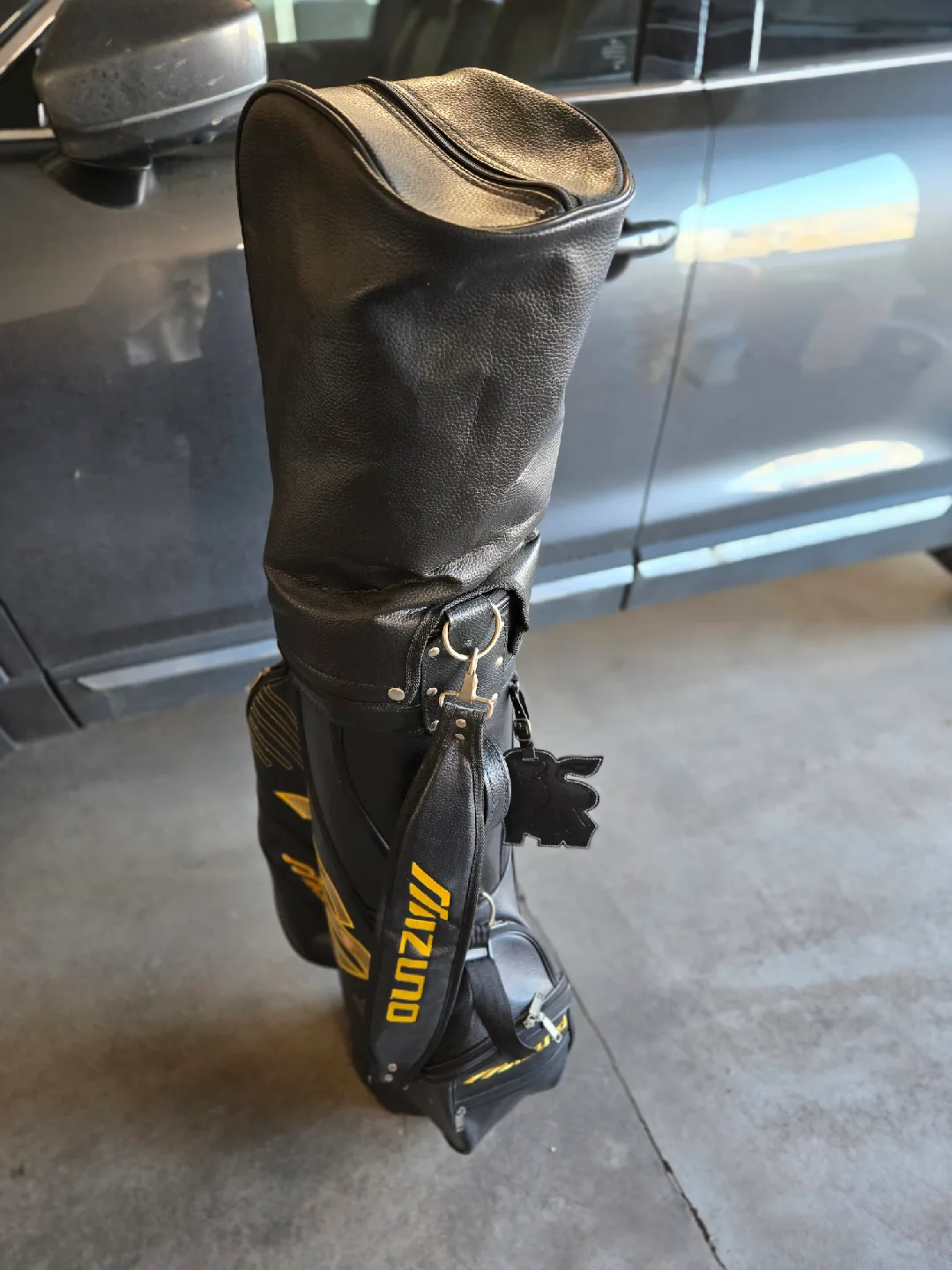 Mizuno JPX 40 Golf Club Set with Bag thumbnail