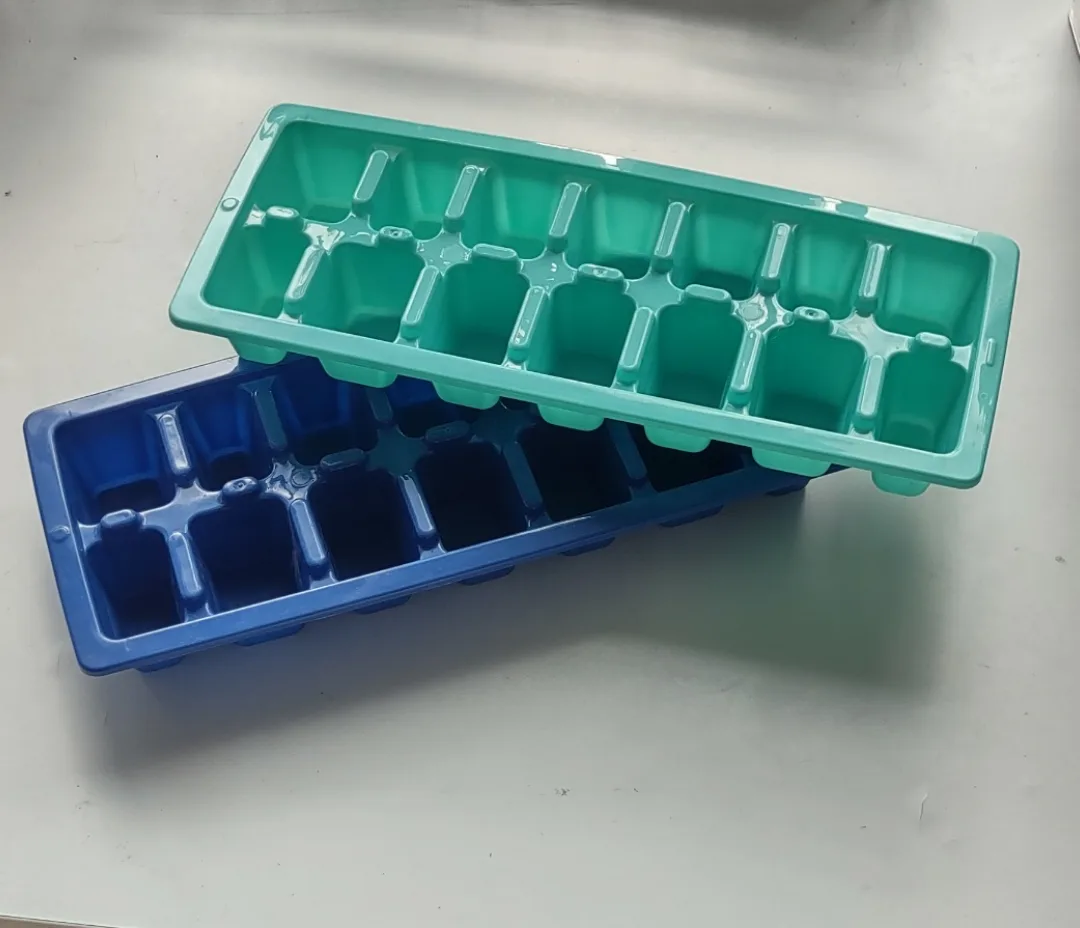 (NEW) Ice Cube Trays - Blue & Green image indicator(2)