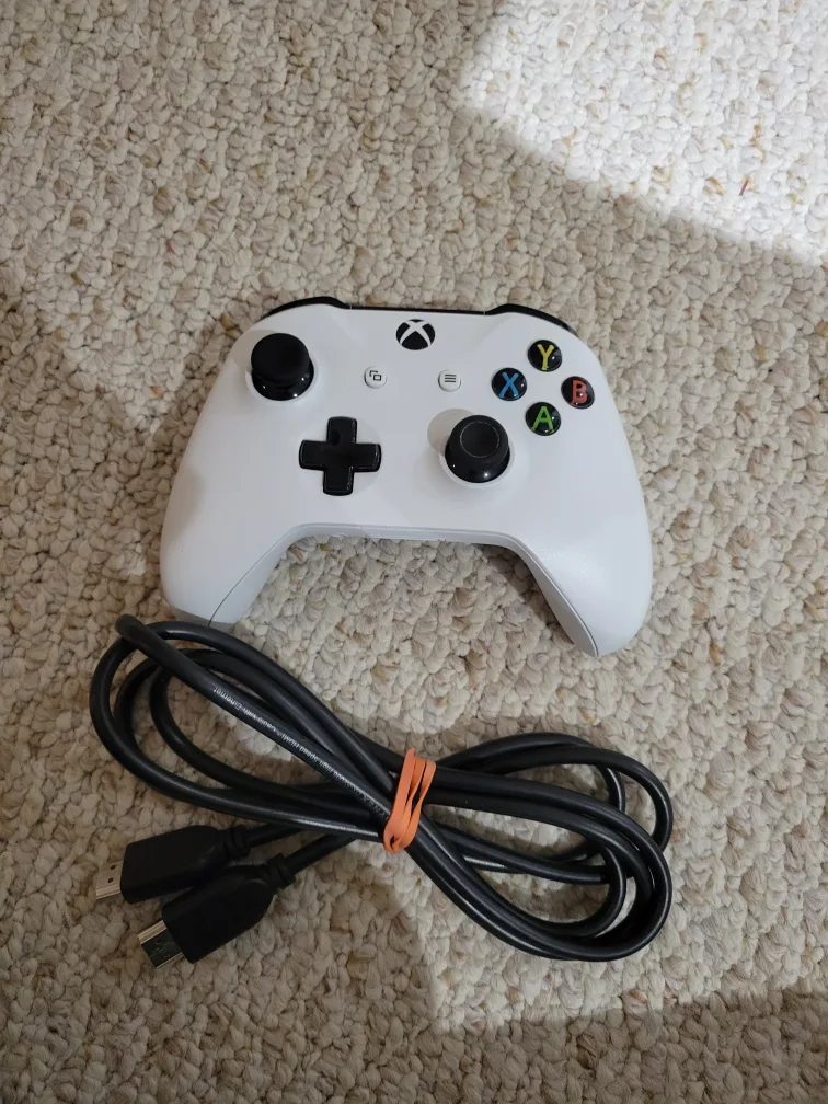 Xbox Series S Console - Like New! image indicator(4)