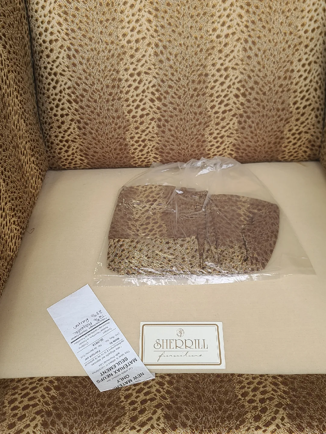 Sherrill Furniture Wingback Accent Chair image indicator(2)