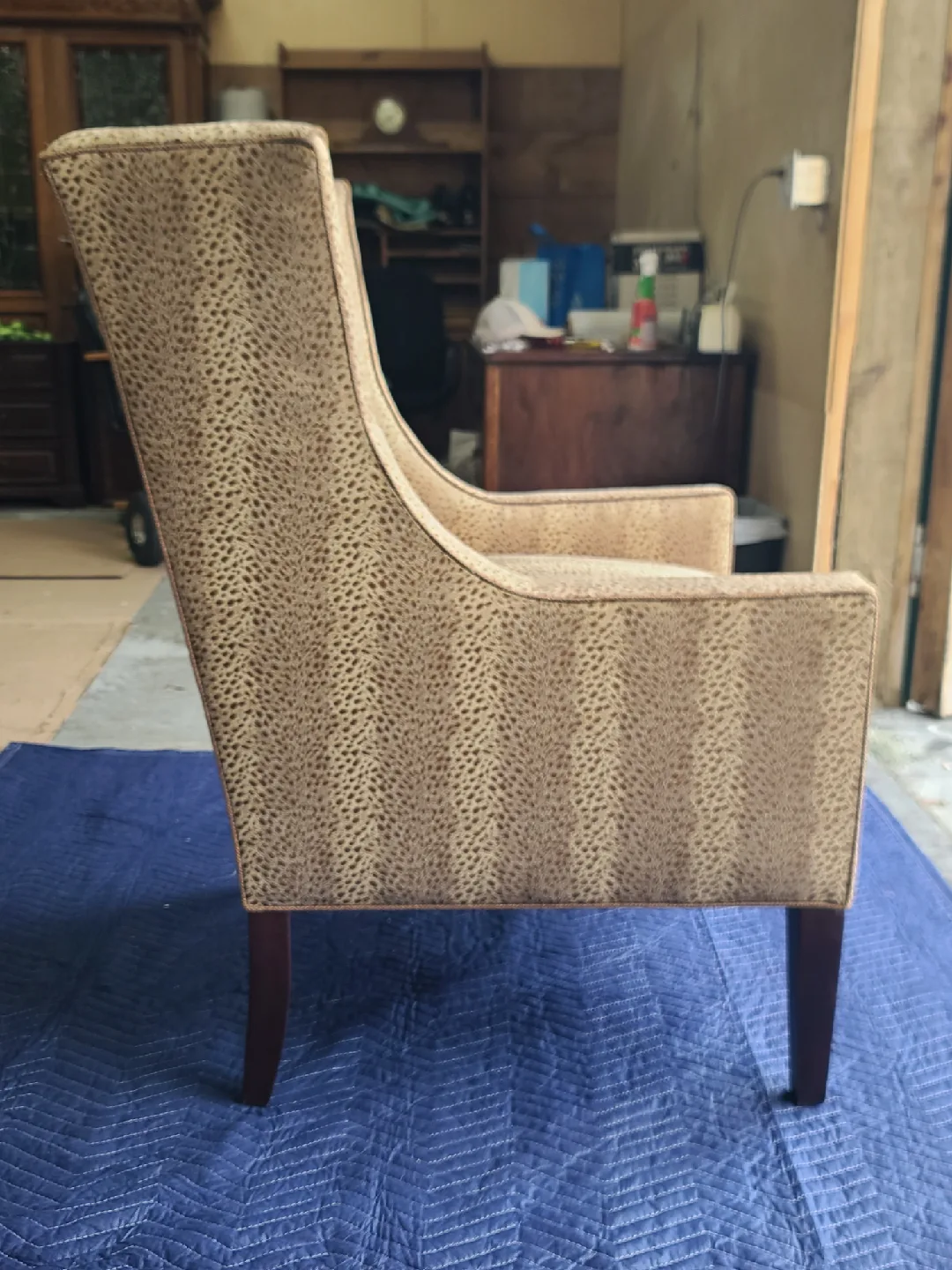 Sherrill Furniture Wingback Accent Chair image indicator(3)