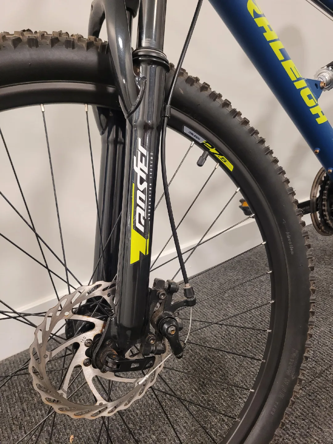 Raleigh Transfer  Mountain Bike - Blue image indicator(4)