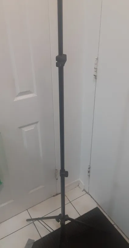 Adjustable Tripod Stand image indicator(9)