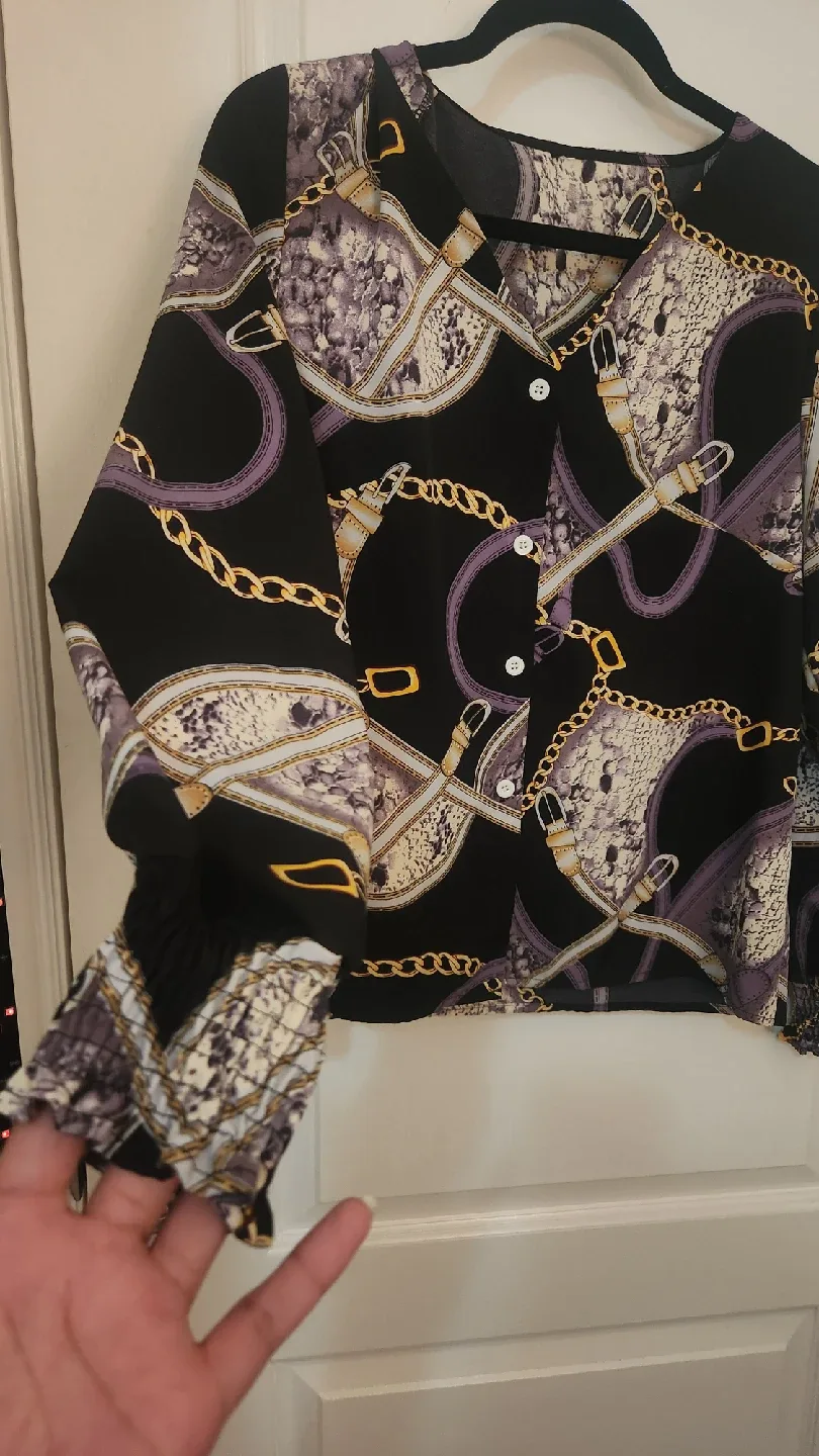 Snakeskin Print Blouse image indicator(9)