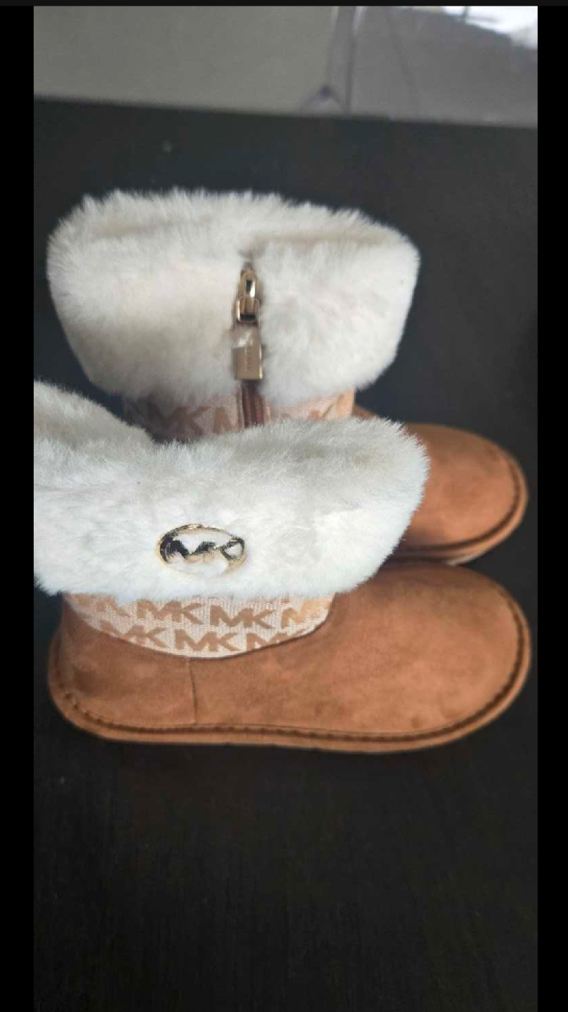 Michael Kors Torrie Chestnut Boots - Size 10