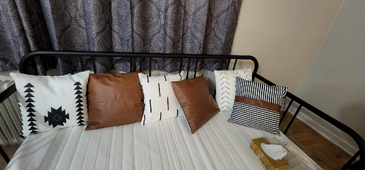 Ikea Fresdale Frame - Black