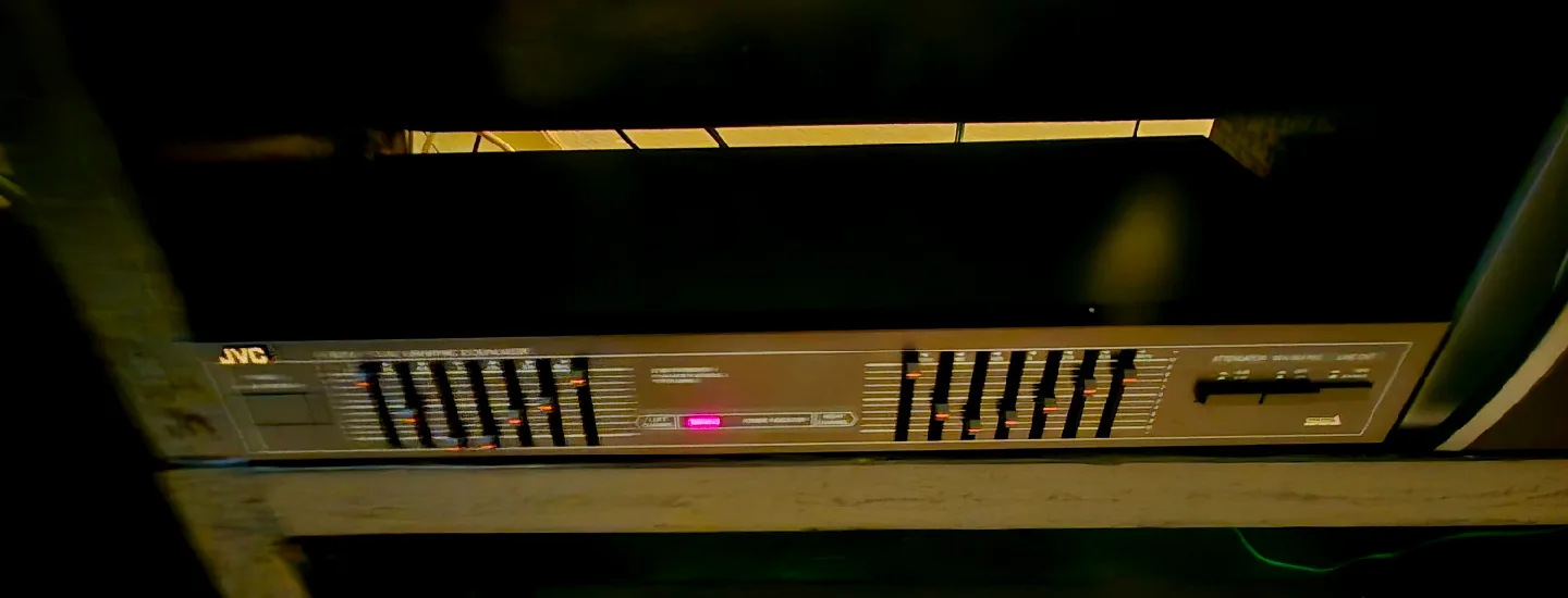 JVC SEA-12 EQUALIZER image indicator(7)