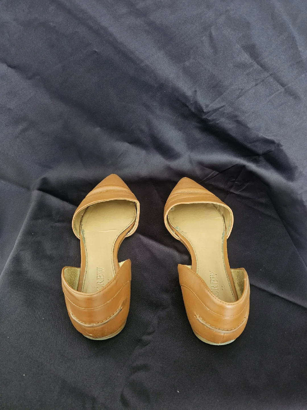 USED - J.Crew Leather Pointed Toe Flats - Size 6 image indicator(3)