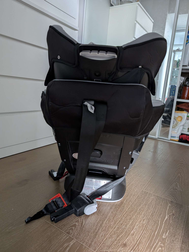 Evenflo EveryStage DLX All-in-One Car Seat - photo 4