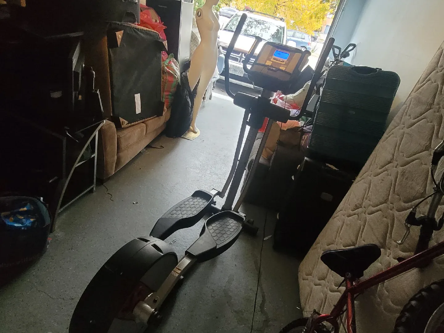 NordicTrack SpaceSaver SE7i Elliptical image indicator(9)