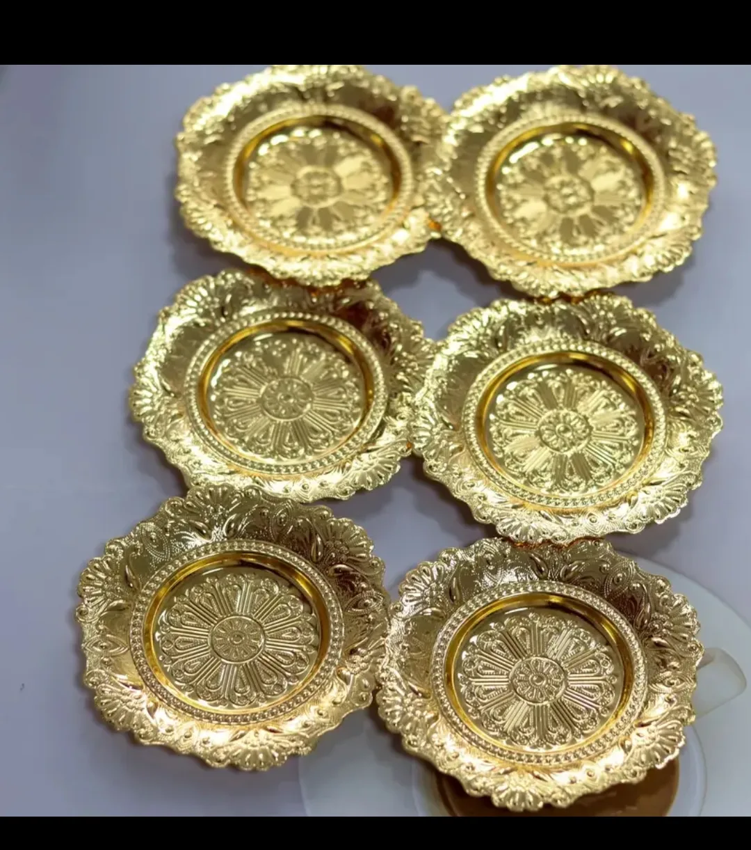BRAND NEW Gold Metal Decorative Plates Each thumbnail