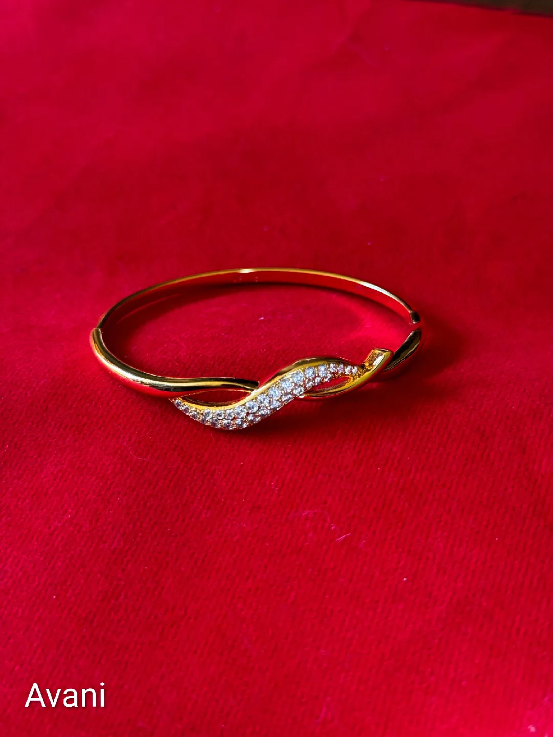 Gold plated Bangle Bracelets image indicator(4)