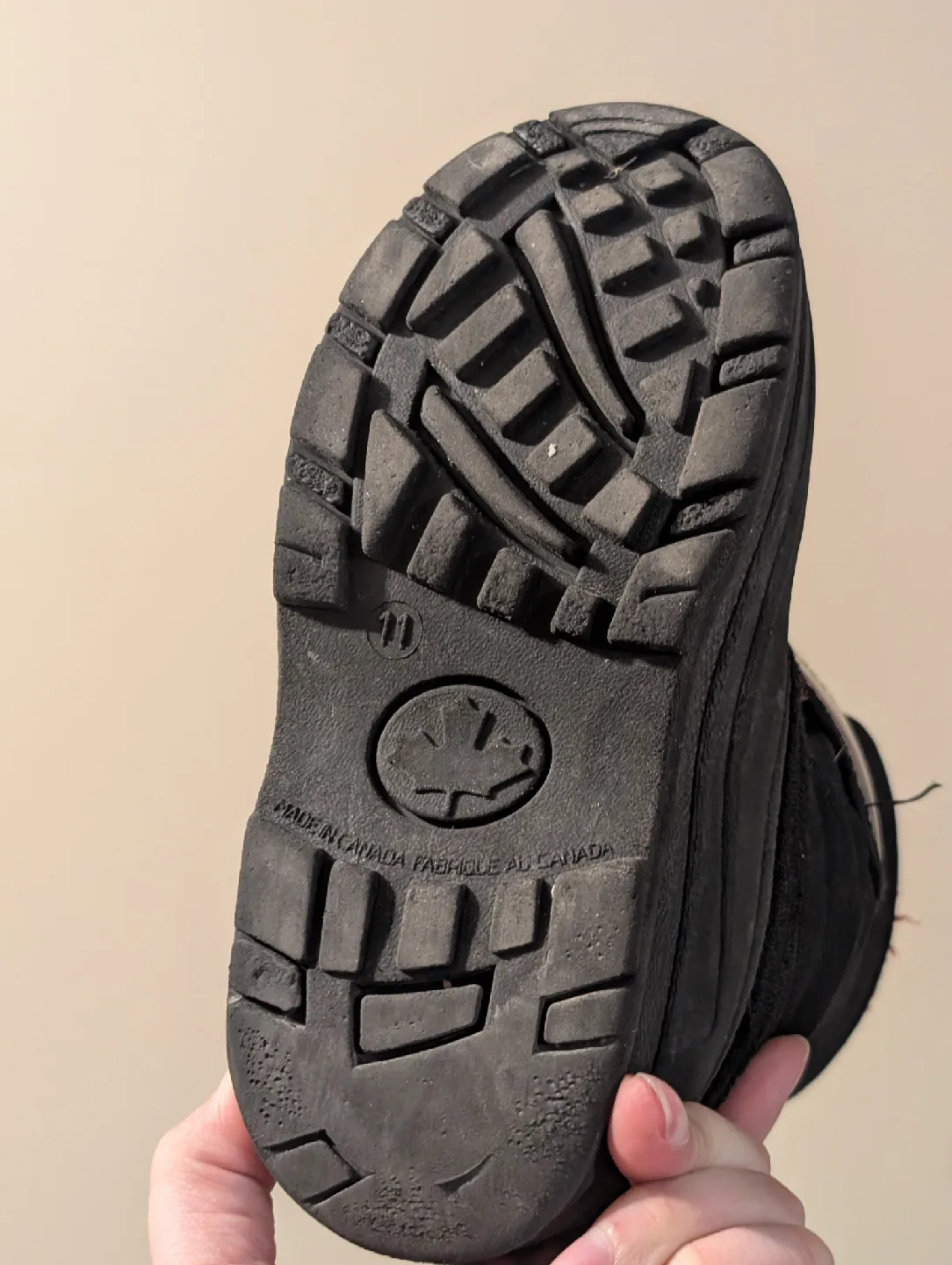 Gray Wolf Black Winter Boots - Size 11 image indicator(4)