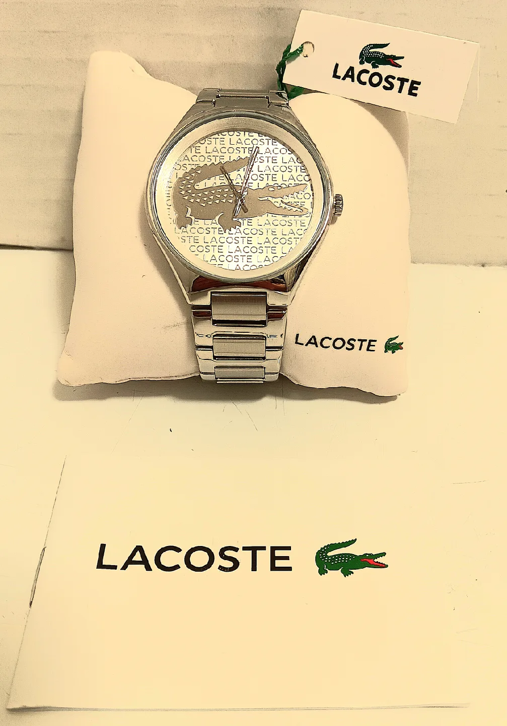 ⌚️Brand New Women's Lacoste Watch - Still in Box!⌚️ image indicator(3)