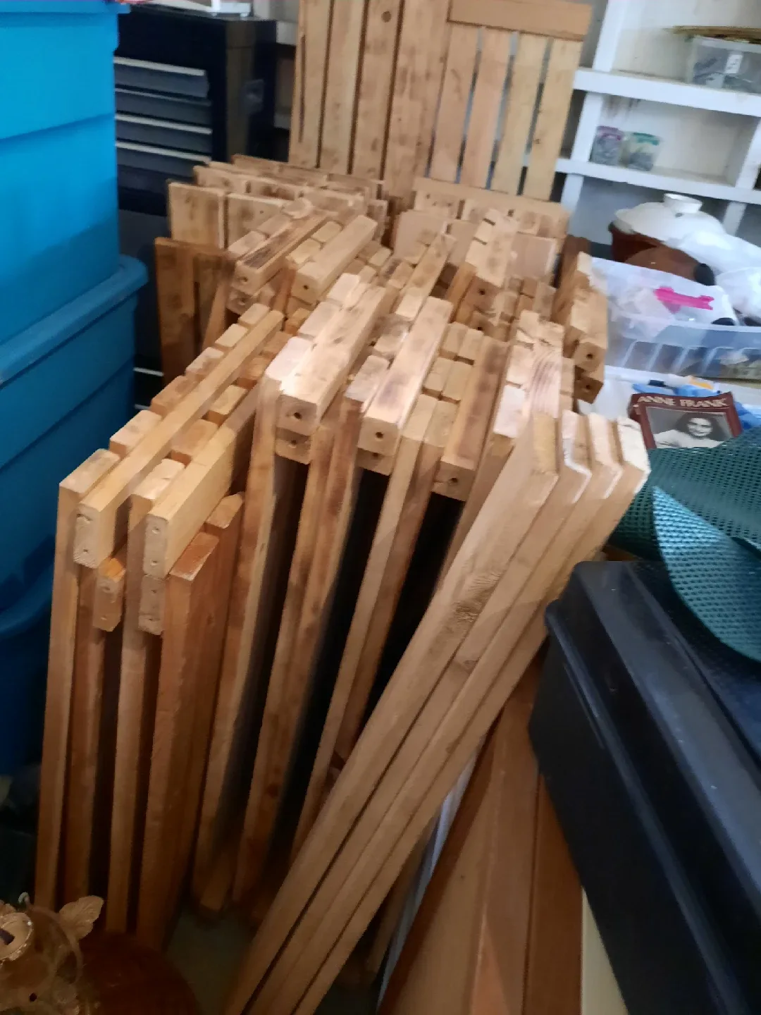 IKEA wooden shelves image indicator(4)