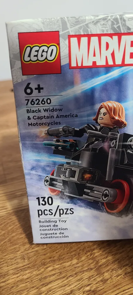 New LEGO Marvel Black Widow & Captain America Motorcycles image indicator(3)