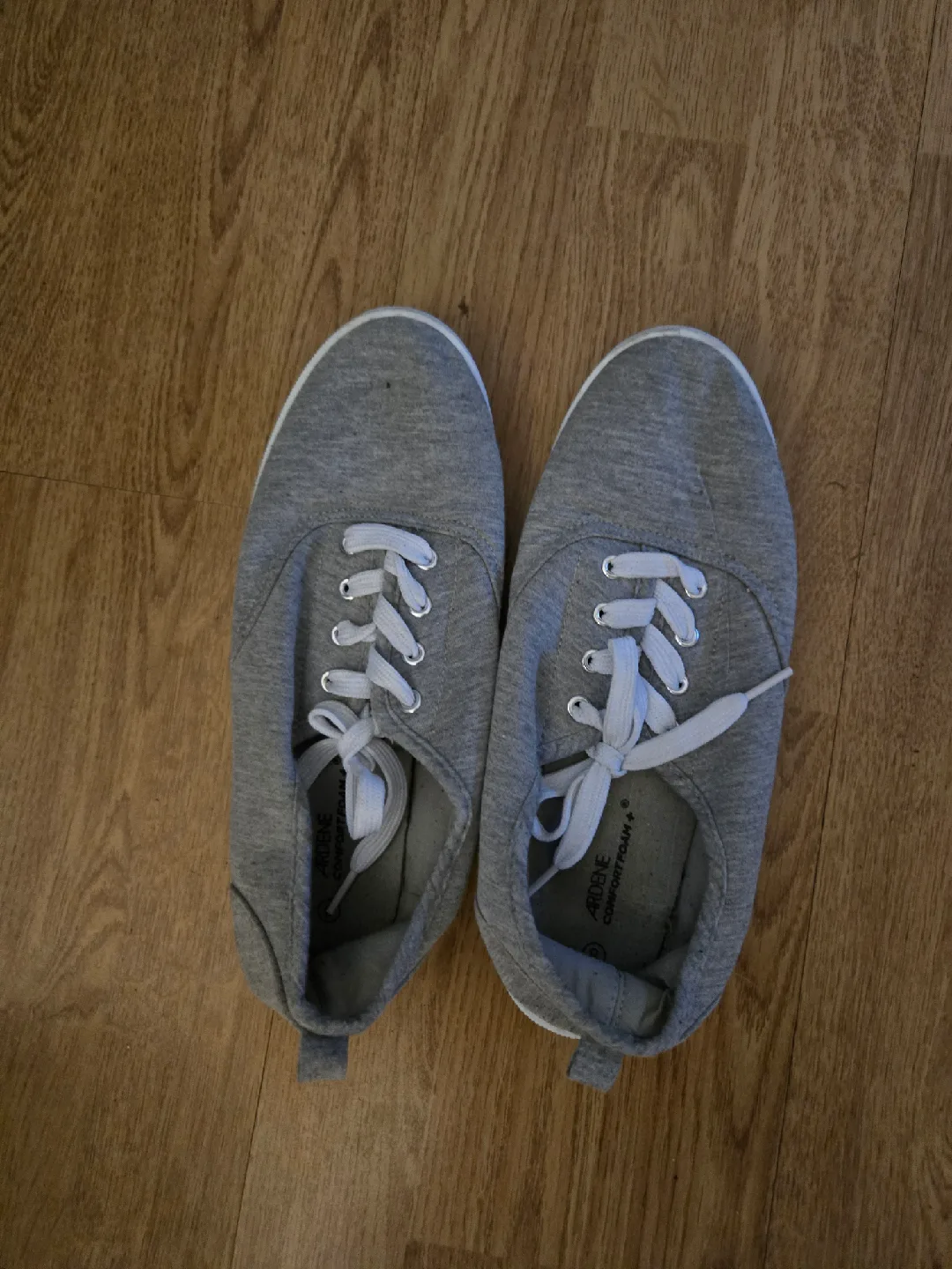 Ardene Comfort Foam Grey Sneakers thumbnail
