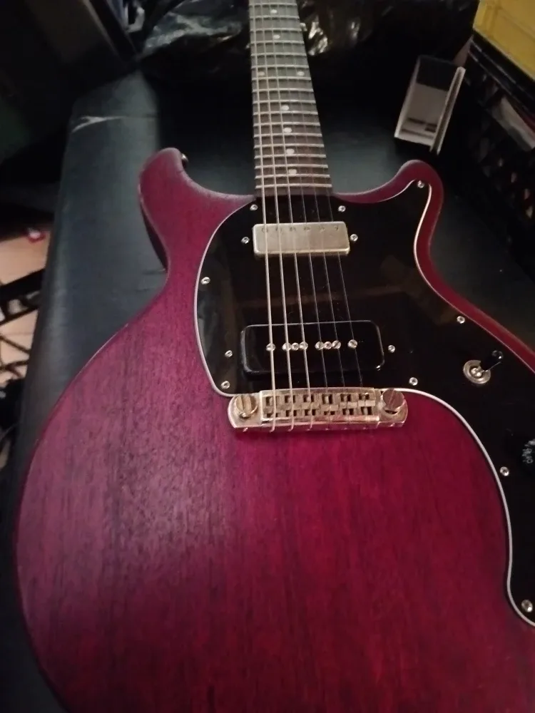 Gibson Les Paul Model Electric Guitar - Made in USA image indicator(2)