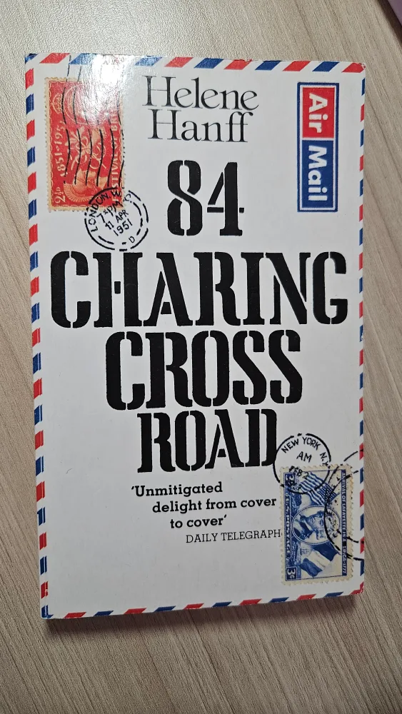 Books: 1984, Brave New World, 84 Charing Cross Road image indicator(2)