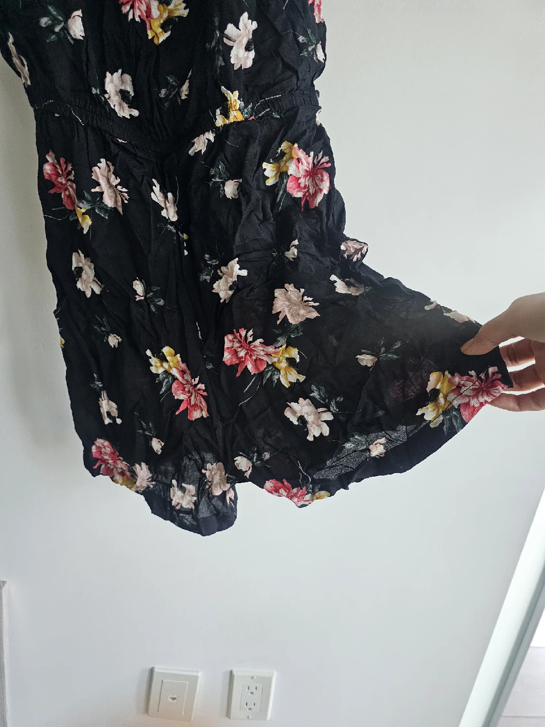 Oneye Floral Romper - Size M - photo 5