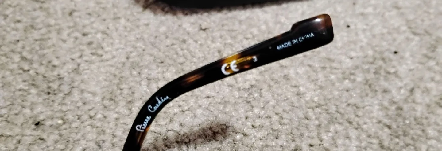 Pierre Cardin Aviator Sunglasses image indicator(5)