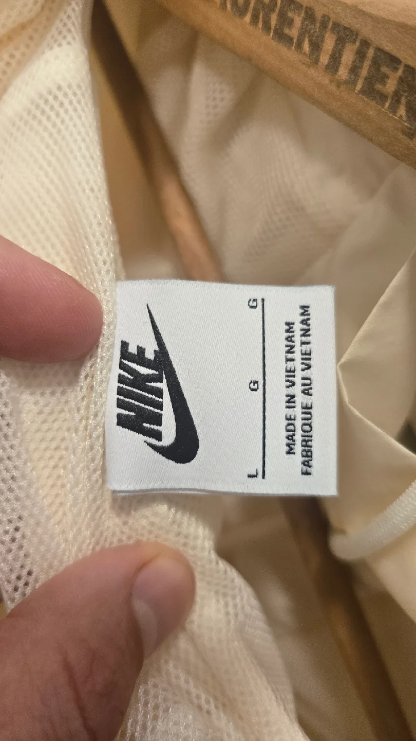 Nike Anorak Jacket - Size L - Cream Colour image indicator(3)