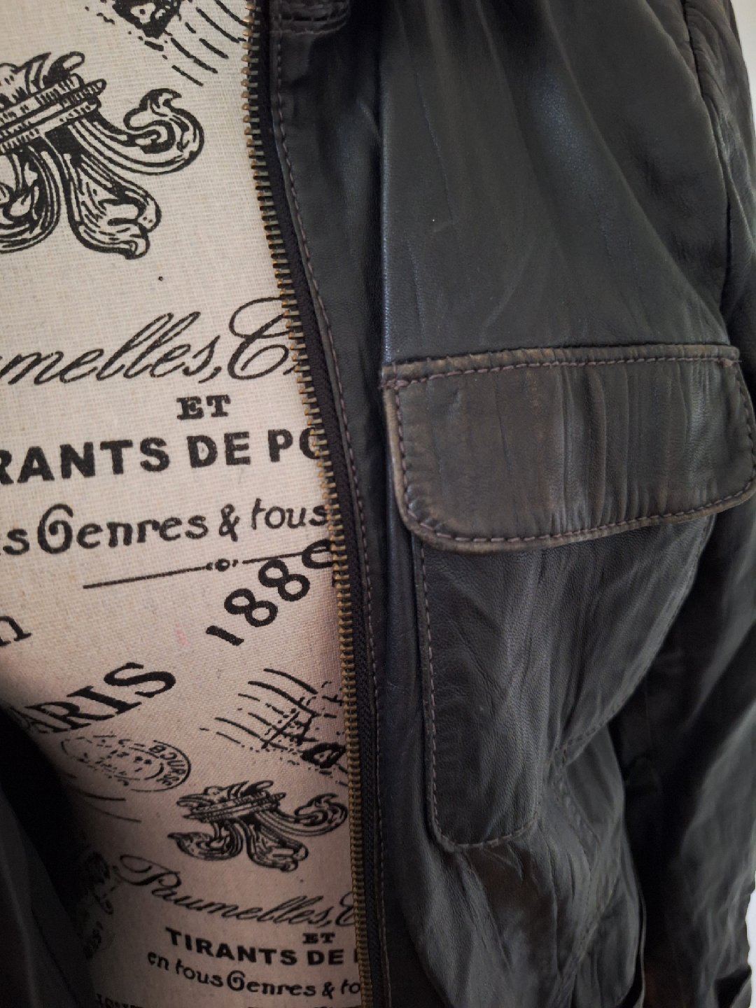 Danier Leather Jacket - Size M - photo 2
