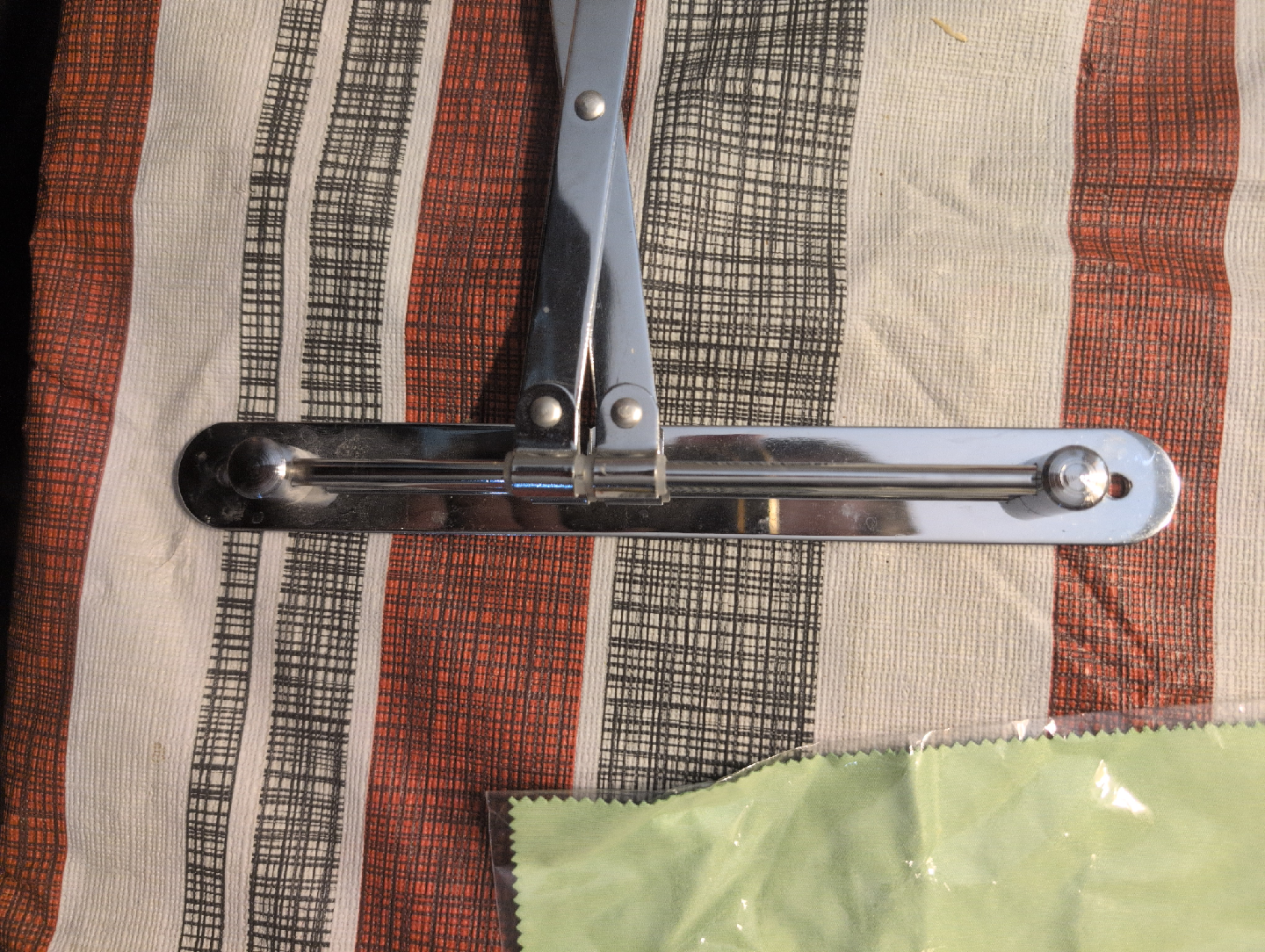Chrome Extendable Wall Mount Makeup Mirror - photo 3