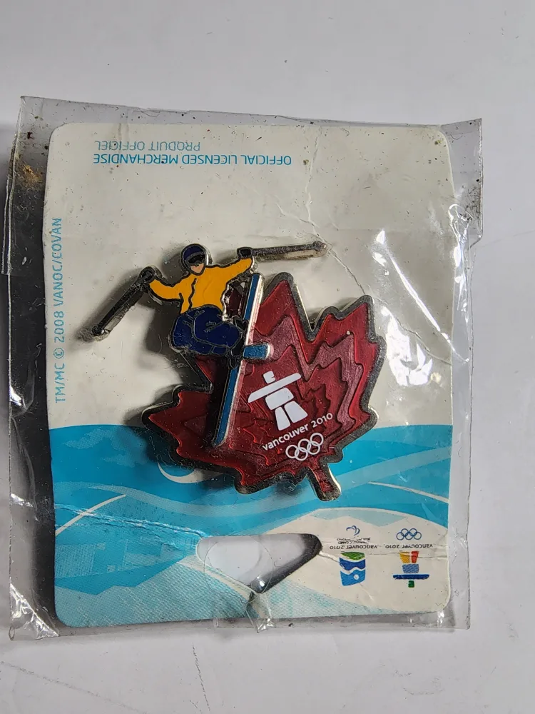 Vancouver 2010 Olympics Pin - Clear Red Leaf Skier image indicator(2)