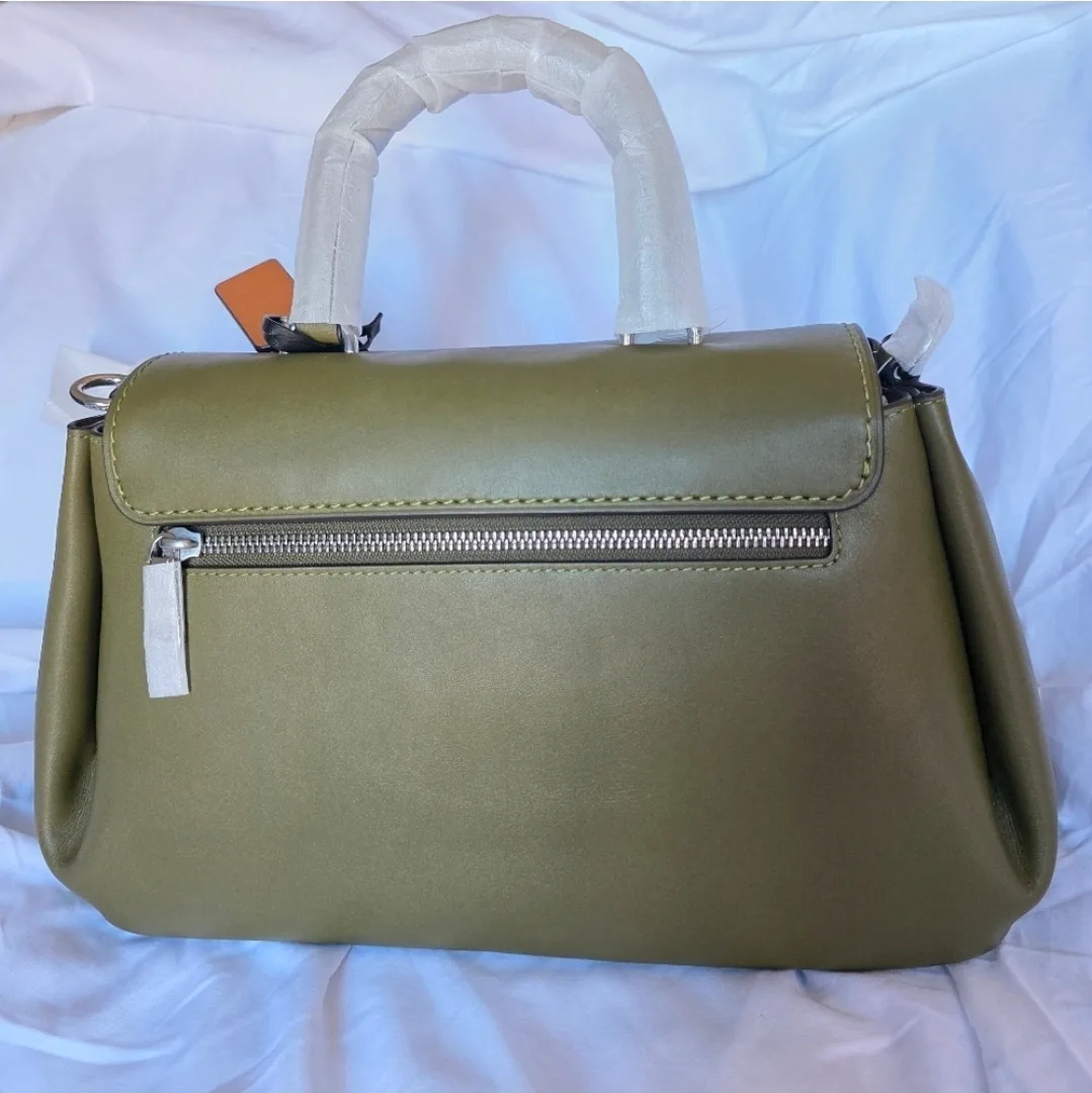 Coach Bag: Slouchy Rogue in Olive - RARE FIND! image indicator(4)