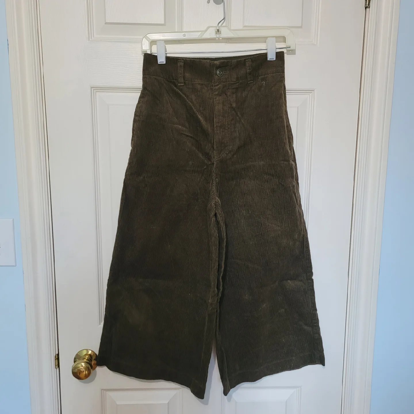 Uniqlo Olive Green Corduroy Culottes image indicator(3)