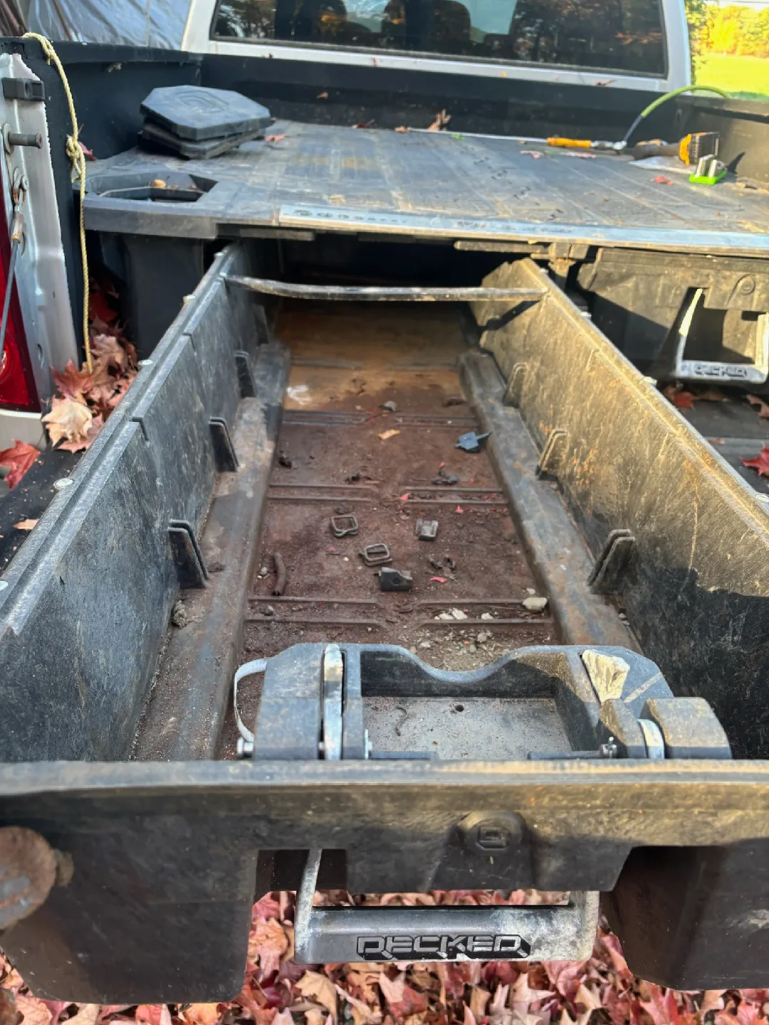 Decked Truck Bed Storage System image indicator(4)