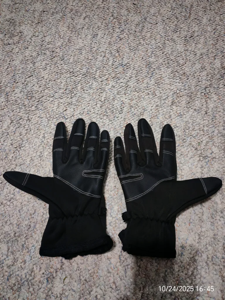 GOLOVELY Black Gloves image indicator(3)